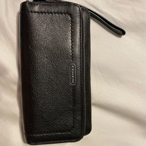 Coach wallet - large.
